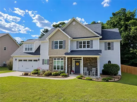 2450 Market Hill Dr, Fayetteville, NC 28306