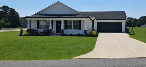 38 Shiloh Dr, Lillington, NC 27546