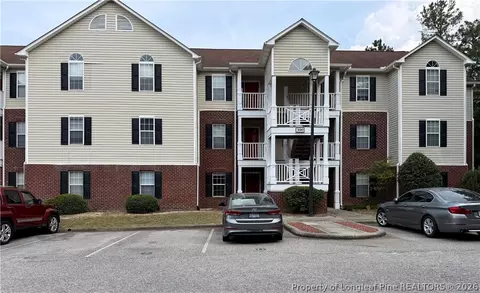 390 Bubble Creek Ct #7, Fayetteville, NC 28311