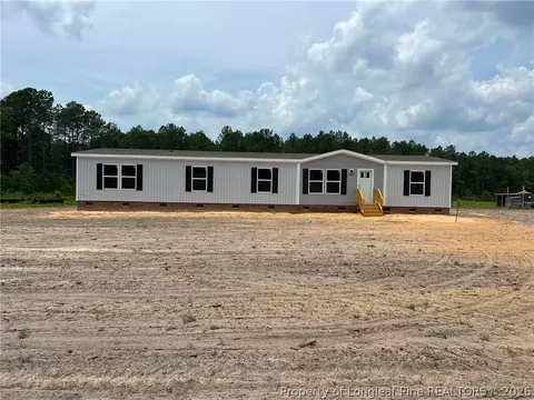 2735 Emma Jane Rd, Saint Pauls, NC 28384