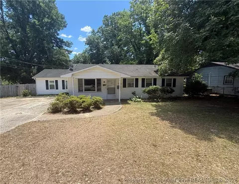 1181 Torrey Dr, Fayetteville, NC 28301