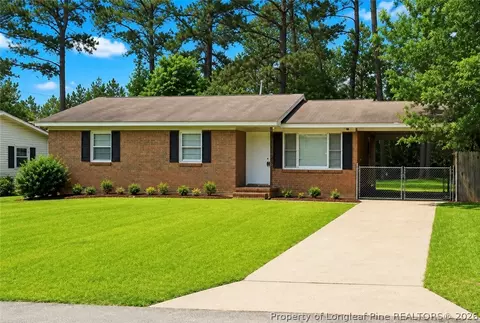 4704 Dominion Rd, Fayetteville, NC 28306