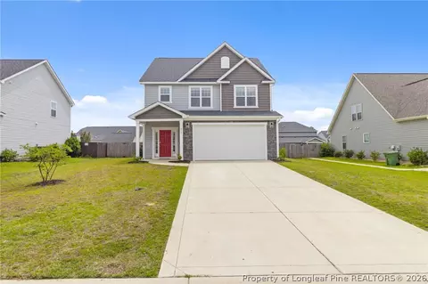 206 Pendleton St, Raeford, NC 28376