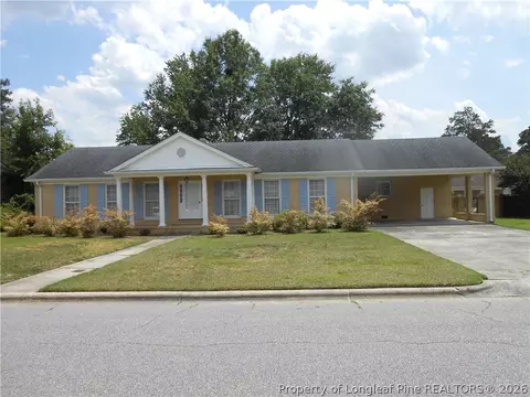 305 W 32 St, Lumberton, NC 28358