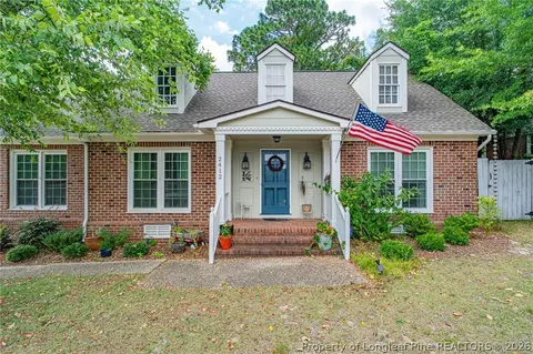 2412 Rolling Hill Rd, Fayetteville, NC 28304