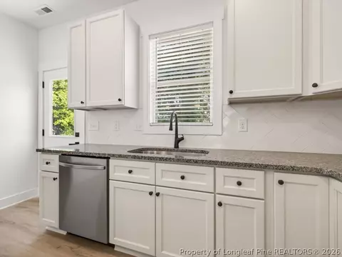 Kitchen - 1019 E Harnett St, Dunn, NC 28334 photo 3 of 4