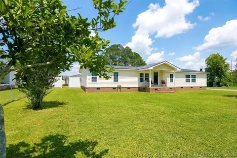112 Rennert Rd, Lumberton, NC 28360