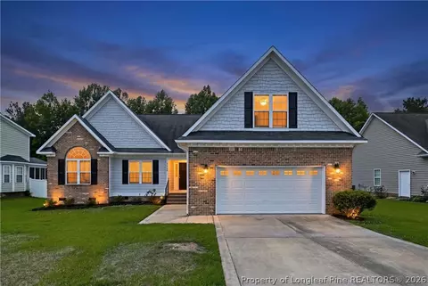 263 Thorncliff Dr, Raeford, NC 28376