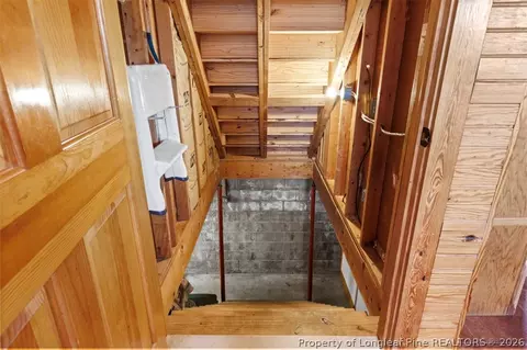 Entry Way - 578 Atkins Rd, Cameron, NC 28326 photo 3 of 3