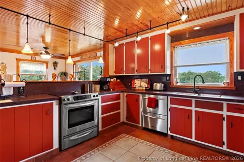 Kitchen - 578 Atkins Rd, Cameron, NC 28326 photo 3 of 3