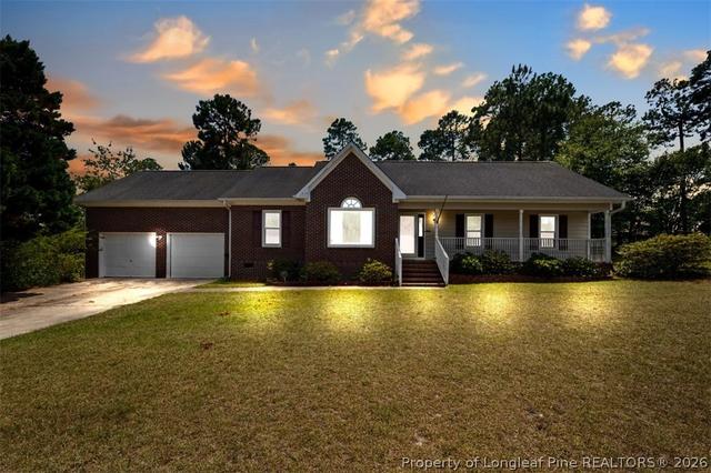 56 Overlook Rd, Cameron, NC 28326