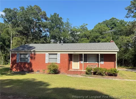 100 Mcrae St, Red Springs, NC 28377