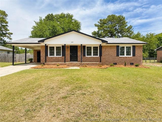 6624 Bonnie Bell Ln, Fayetteville, NC 28314
