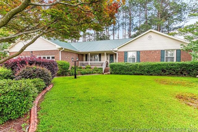 1941 Rayconda Rd, Fayetteville, NC 28304