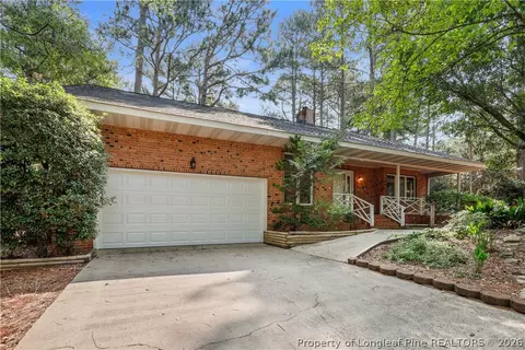 235 Clearfield Ln, Southern Pines, NC 28387