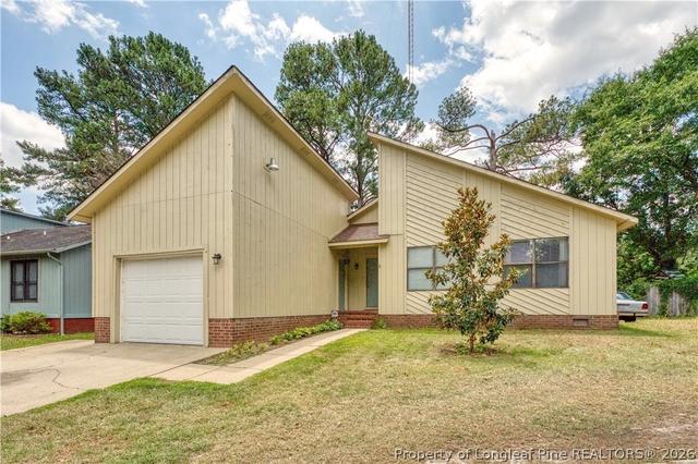 5805 Horton Pl, Fayetteville, NC 28314