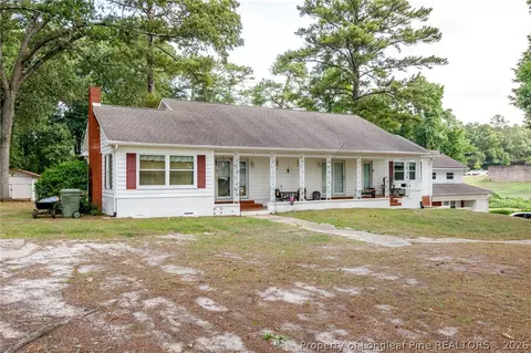 100 Twin Acres Dr, Fayetteville, NC 28303