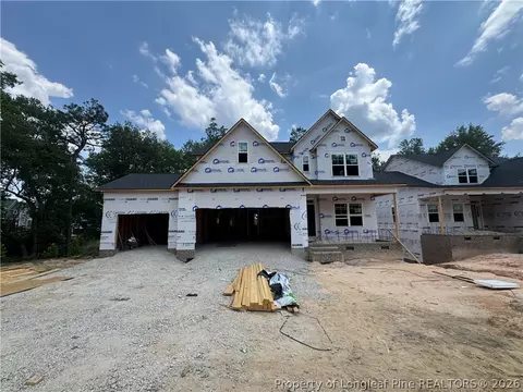 671 Watauga Ln, Aberdeen, NC 28315