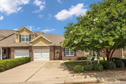 1205 Braybrooke Pl, Fayetteville, NC 28314