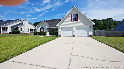 285 Belmont Dr, Raeford, NC 28376