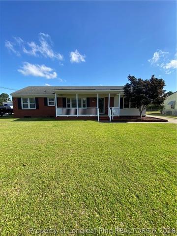 509 E 19th St, Lumberton, NC 28358