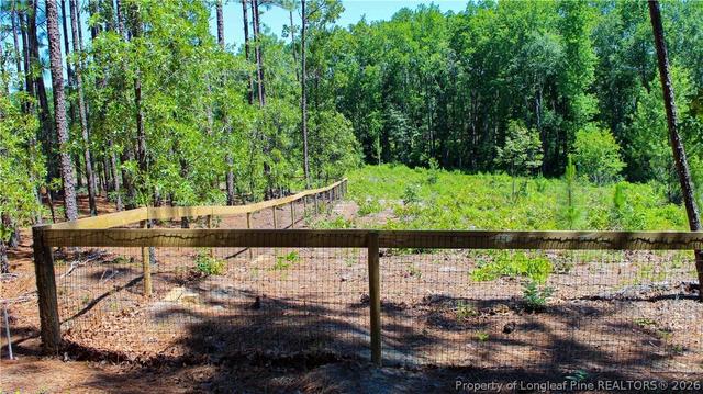 202 Englewood Dr, Raeford, NC 28376