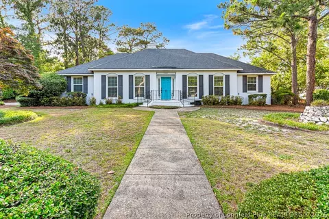 2328 Colgate Dr, Fayetteville, NC 28304