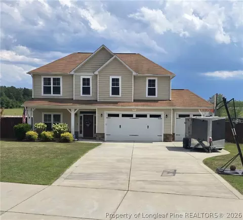 301 Woodington Rd, Hope Mills, NC 28348