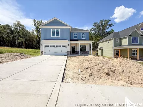 155 Blackburn Farm Dr, Raeford, NC 28376