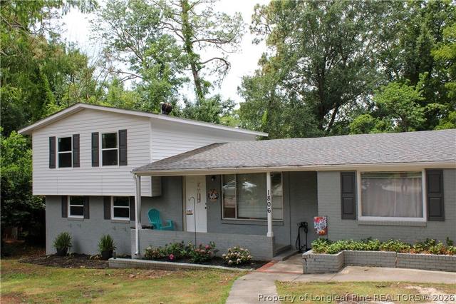 1806 Glenwick Dr, Fayetteville, NC 28304