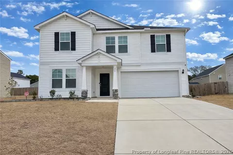 217 Hornet Dr, Raeford, NC 28376