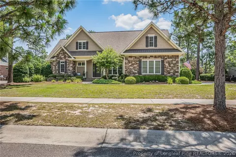 175 Wiregrass Ln, Southern Pines, NC 28387