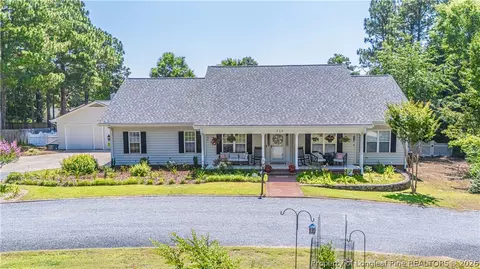 115 Bellhaven Dr, Carthage, NC 28327