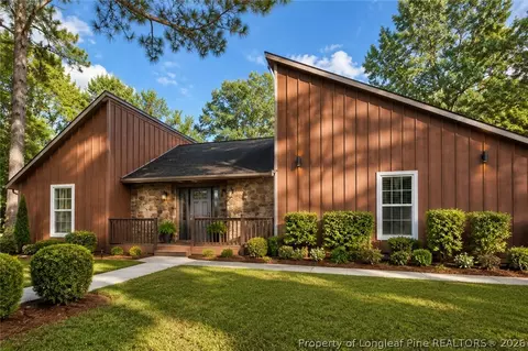 6804 Timbercroft Ln, Fayetteville, NC 28314