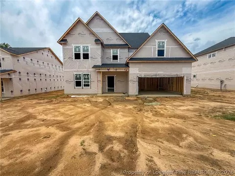 506 Brickendon Ln, Raeford, NC 28376