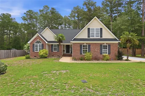 4519 Storm Cat Ln, Hope Mills, NC 28348
