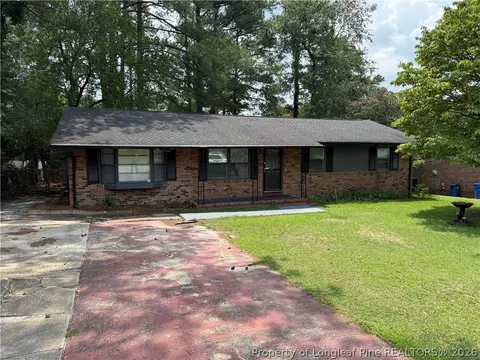 1107 Danbury Rd, Fayetteville, NC 28311