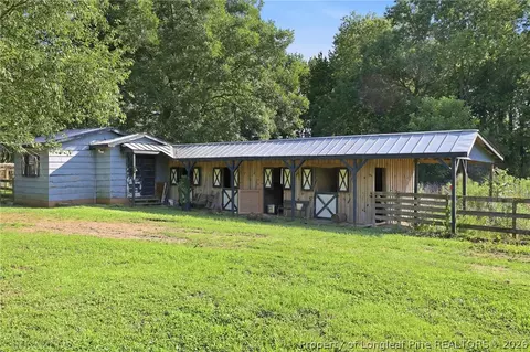 Exterior - 2848 Old Stage Rd S, Erwin, NC 28339 photo 2 of 8