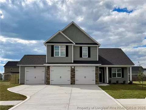 163 Laborde Ln, Raeford, NC 28376