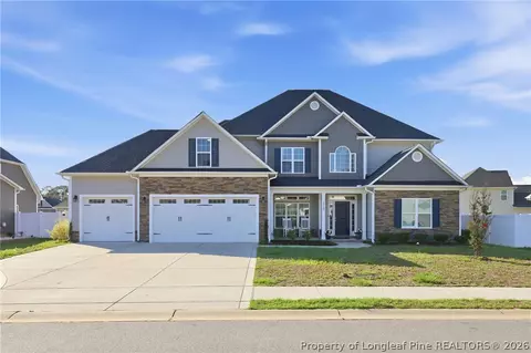 2950 Cragburn Pl, Fayetteville, NC 28306