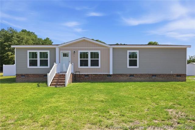 115 Mciver Rd, Raeford, NC 28376
