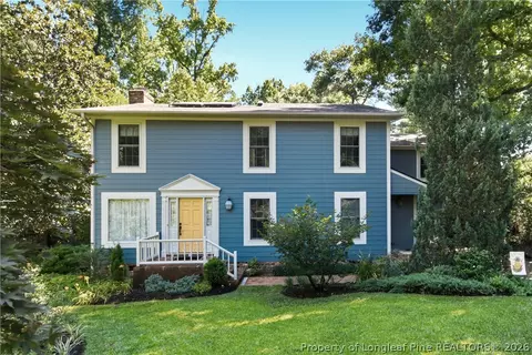 2006 Forest Hills Dr, Fayetteville, NC 28303