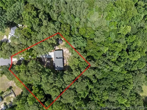 94 S Hillside Dr, Spring Lake, NC 28390
