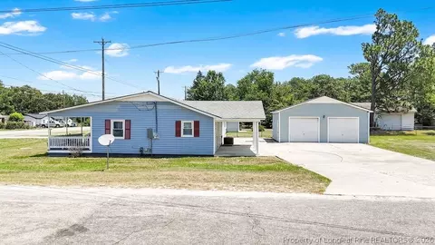 5645 Camden Rd, Fayetteville, NC 28306