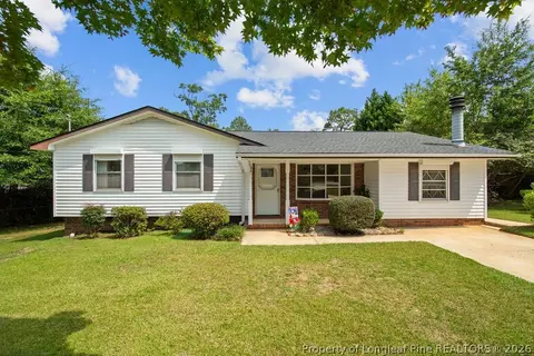 7588 Deerwood Dr, Fayetteville, NC 28303