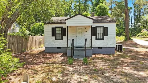 709 Lakeland St, Fayetteville, NC 28301