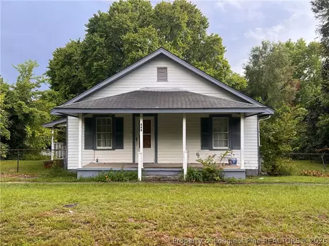 309 N Farmers Rd, Fayetteville, NC 28311