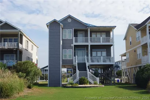 1312 W W Bch, Oak Island, NC 28465