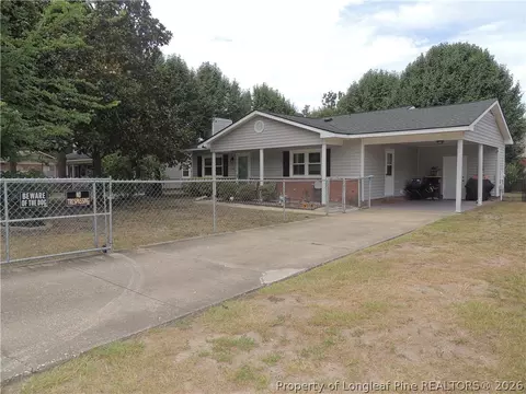 3831 Oak Haven Rd, Hope Mills, NC 28348