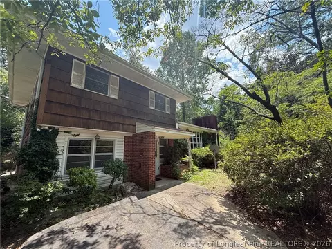 400 Law Rd, Fayetteville, NC 28311